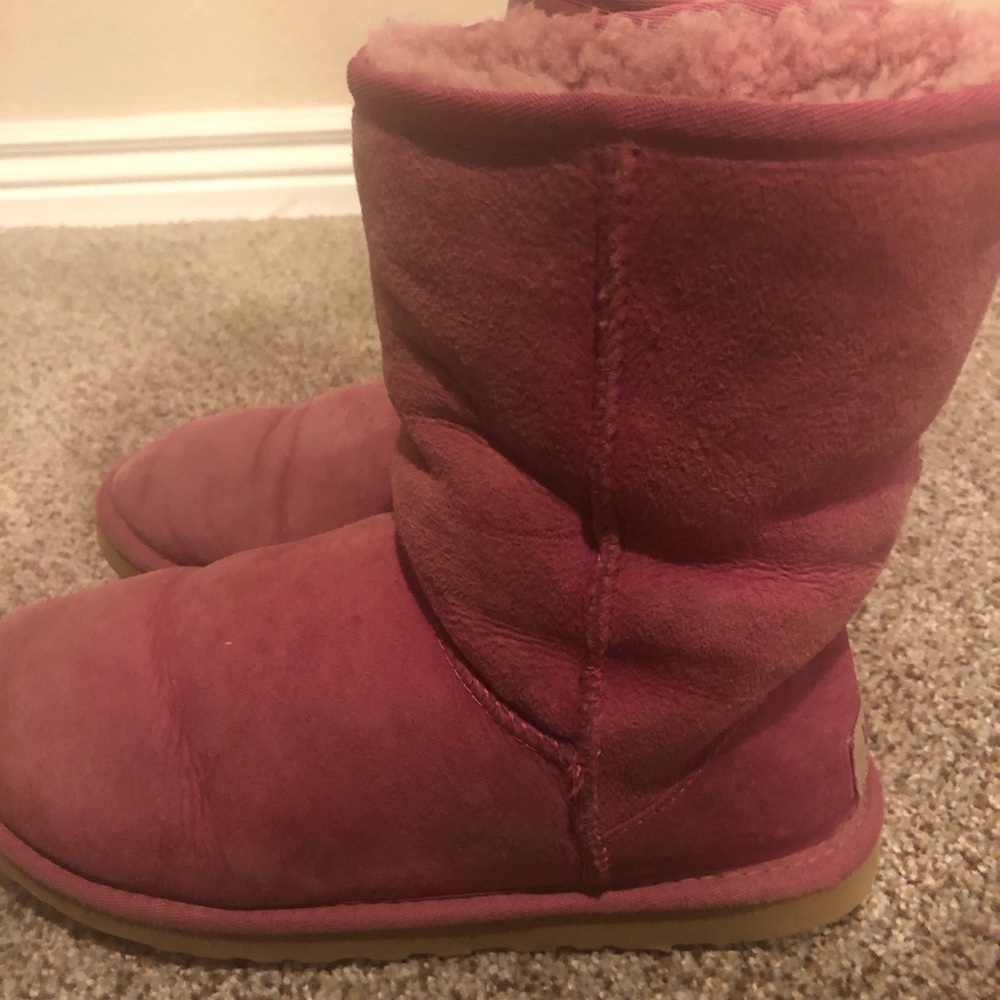 UGG short pink boots